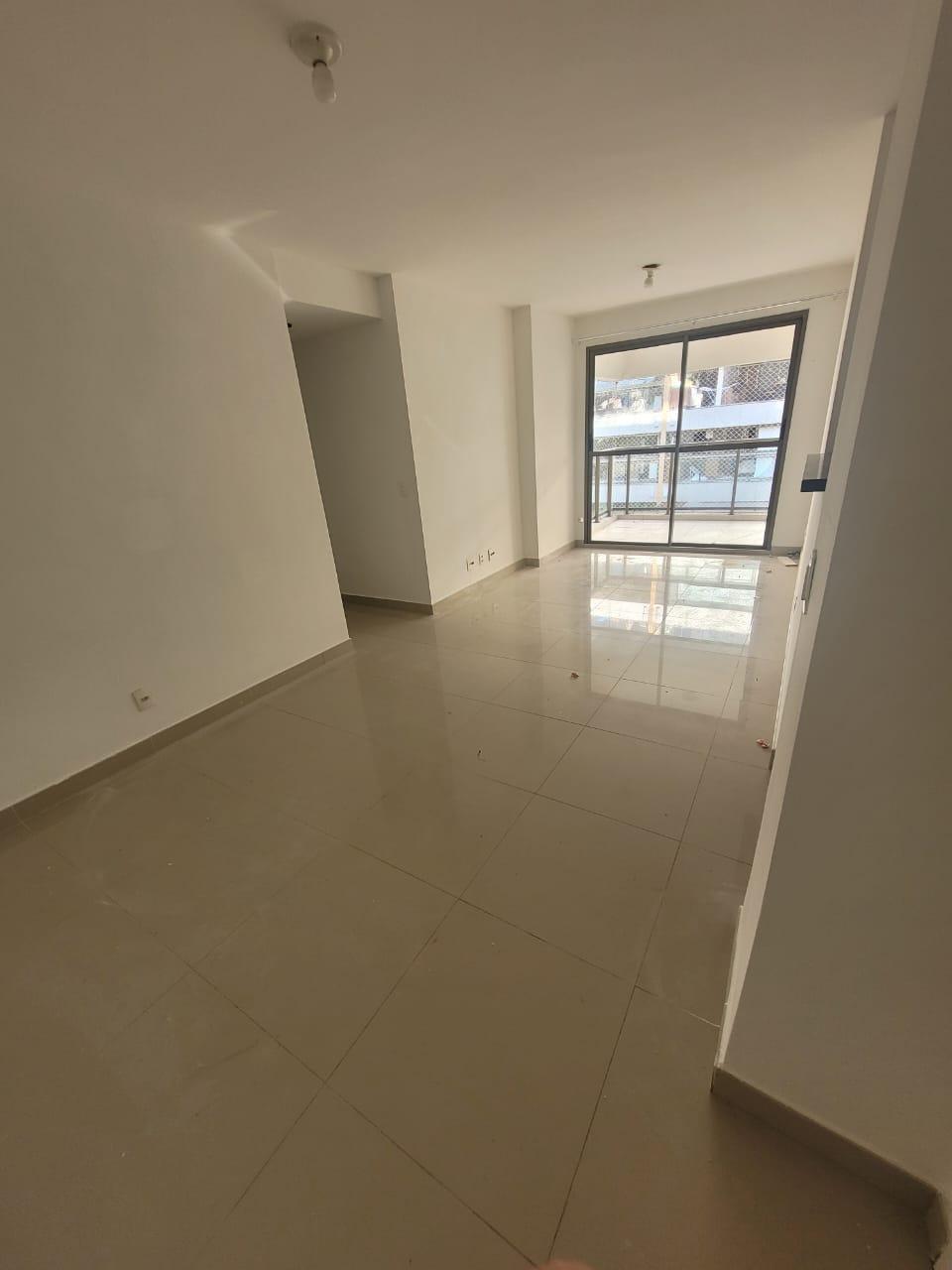 APARTAMENTO NO CONDOMÍNIO VIVERDE NA AV TIM MAIA