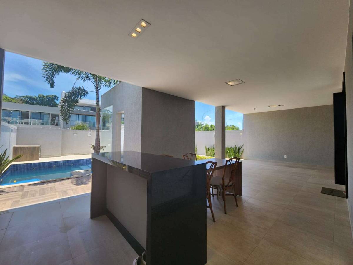  - Casa à venda em Rio de Janeiro, Recreio dos Bandeirantes, com 4 quartos, 400m²