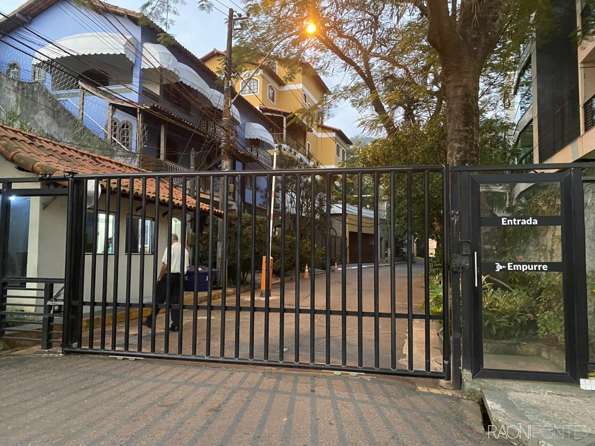 Casa com vista para praia de Charitas