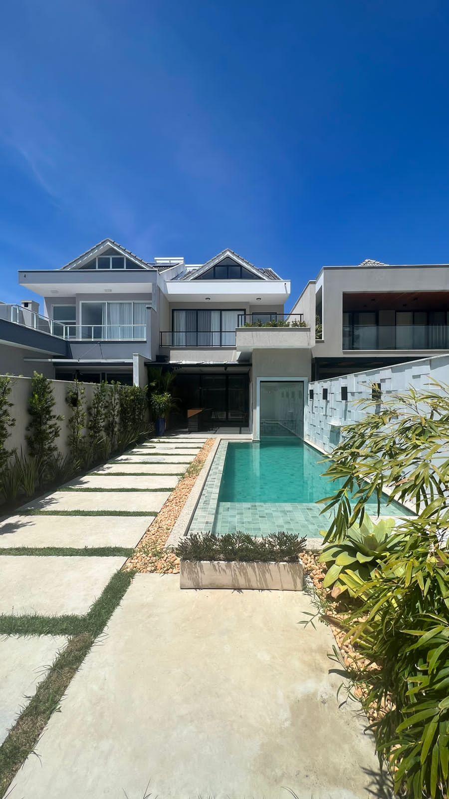 Casa de condomínio com 4 quartos, 650m², à venda em Rio de Janeiro, Barra da Tijuca