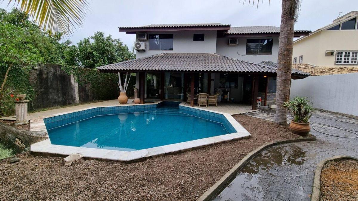 Casa de condomínio com 5 quartos, 422m² em Rio de Janeiro, Barra da Tijuca