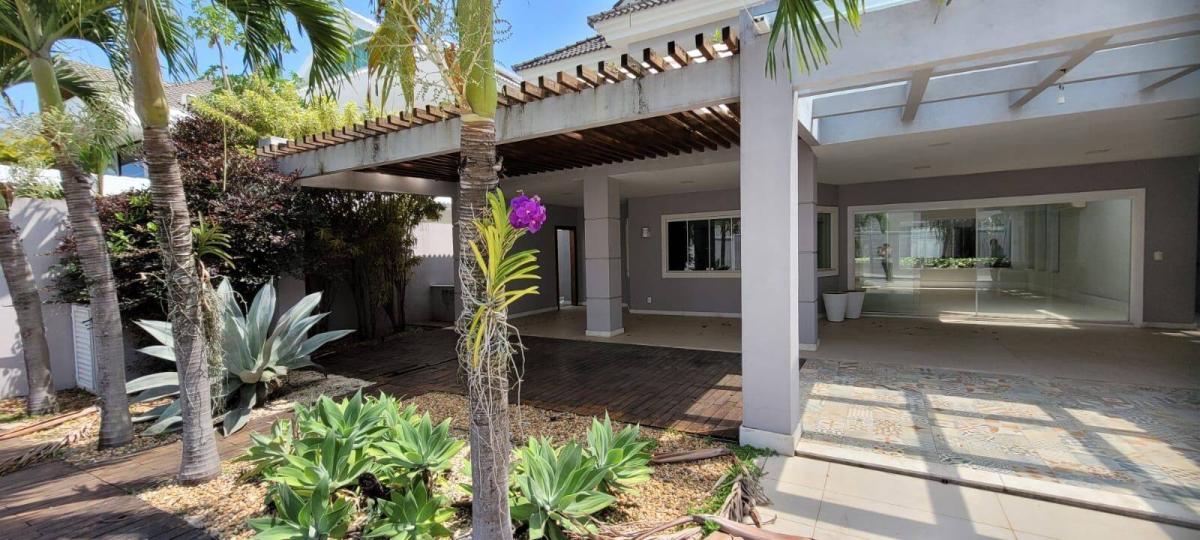 Casa de condomínio com 6 quartos, 518m² em Rio de Janeiro, barra da tijuca